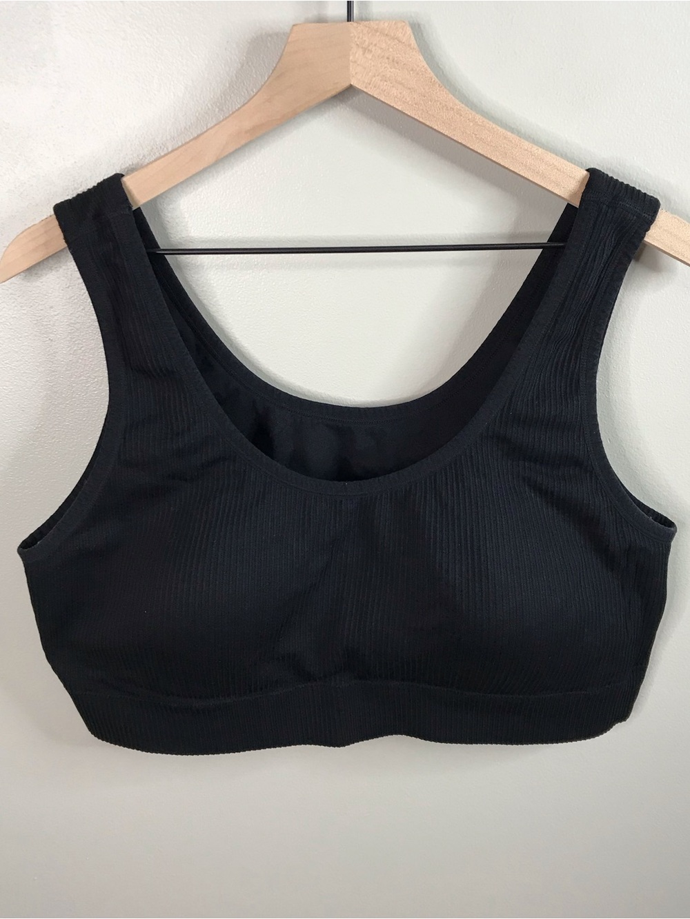Torrid Seamless Black Ribbed Sports Bra Sz 4X